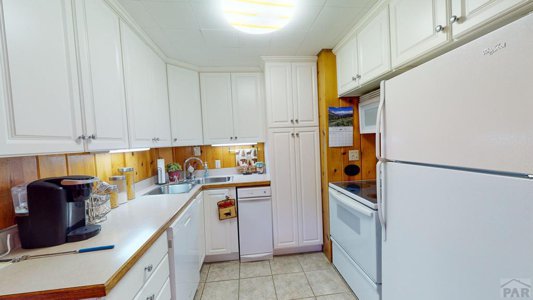 Log Style Home for sale in Rye, Colorado